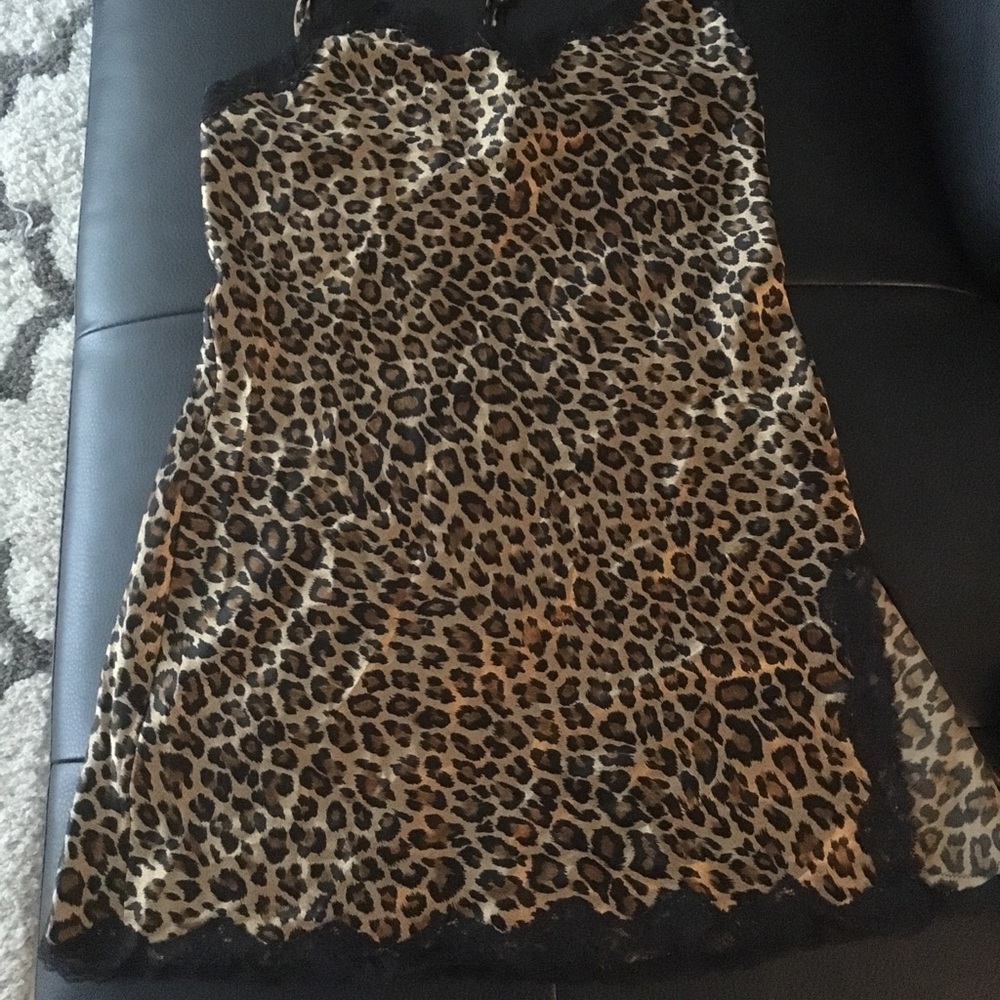 Victoria’s Secret leopard nightie teddy XS